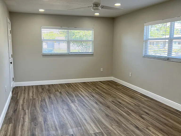 2316 Monty Ln — Photo 15