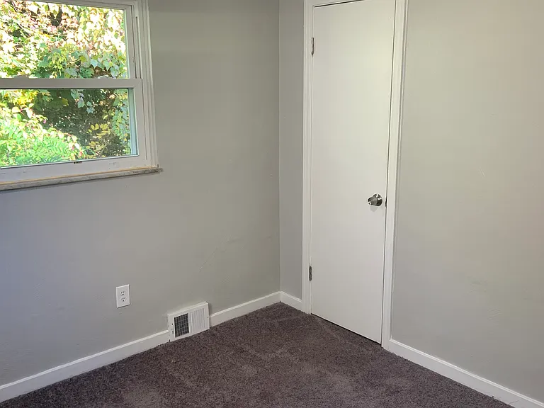3914 Meadowbrook Blvd — Photo 12