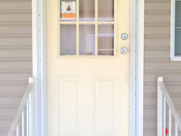 4th image of 1014 Impatiens Ave