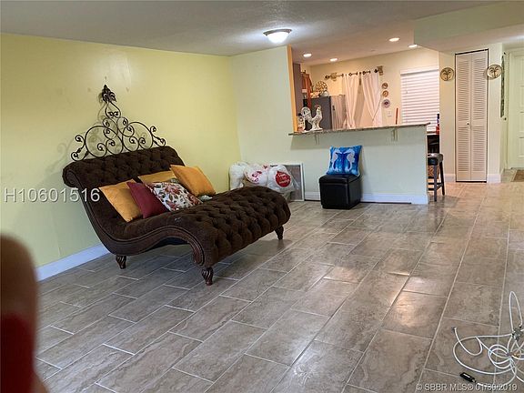 5th image of 4401 NW 41st St APT 112
