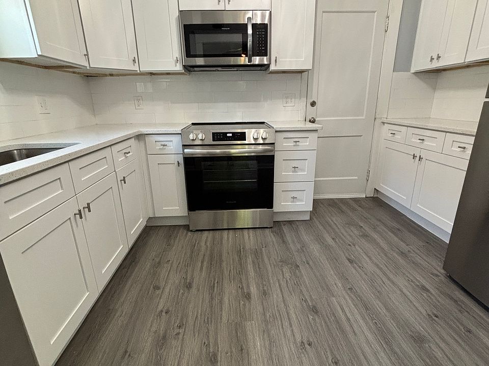 1st image of 1263 Donald Ave