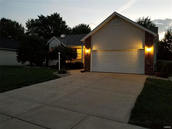 4th image of 2801 Cabin Creek Ct