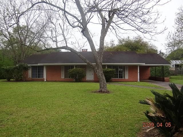 1st image of 224 County Road 1510