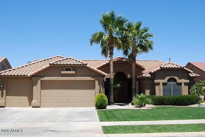 1st image of 1520 W BARTLETT Way