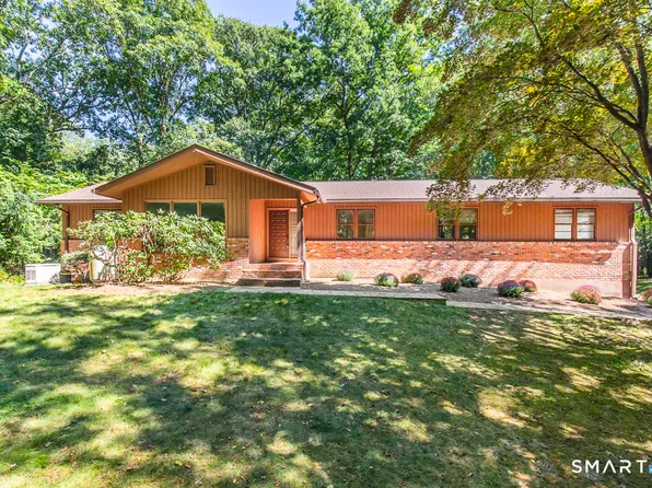 14 Mitchell Lane, Woodbridge, CT 06525