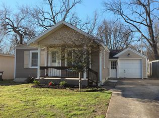 1428 E Portland St, Springfield, MO 65804