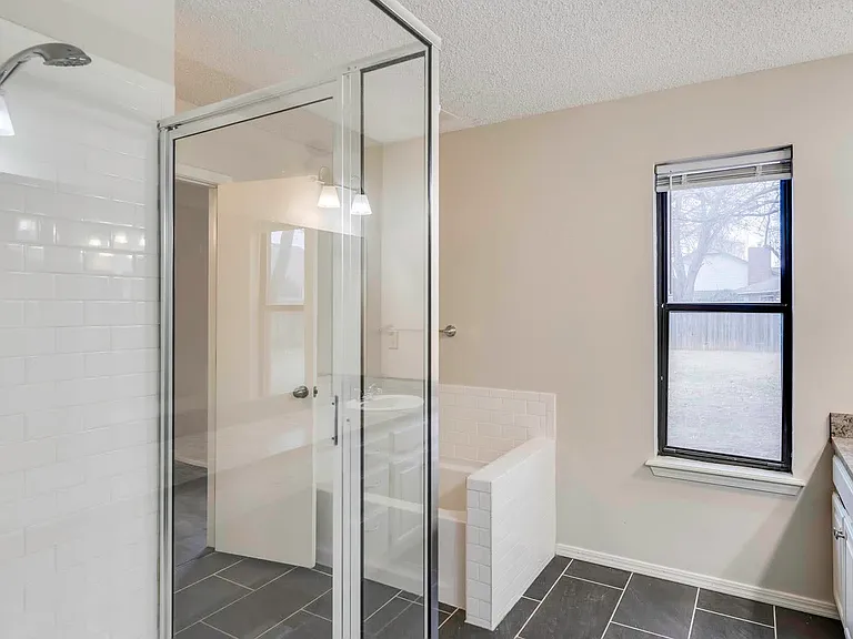 10513 E 113th St S — Photo 12