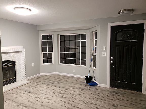 3rd image of 13120 3rd Avenue Ct E