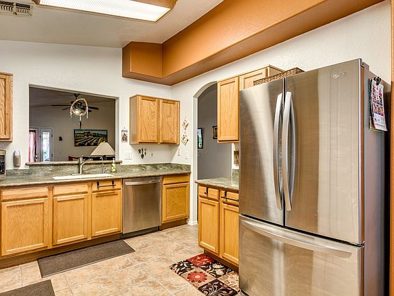 5th image of 3428 E Juanita Ave