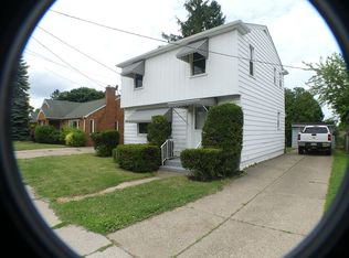 318 E 38th St, Erie, PA 16504