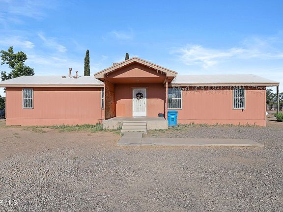 2nd image of 330 Valle Del Carmen Dr