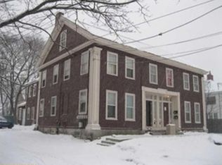 13 High St, Old Town, ME 04468