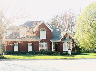 105 River Forest Ln, Greenville, SC 29615