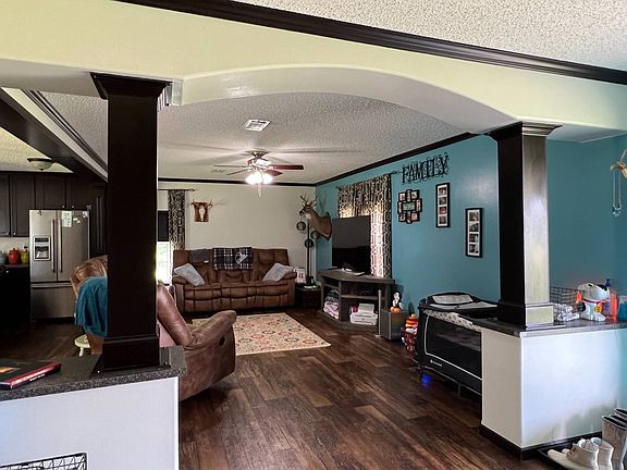 3rd image of 28 Nawlins Ln