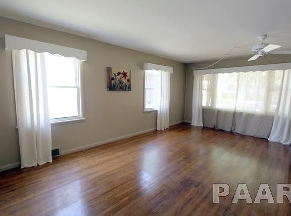4th image of 2305 N Delaware Ave