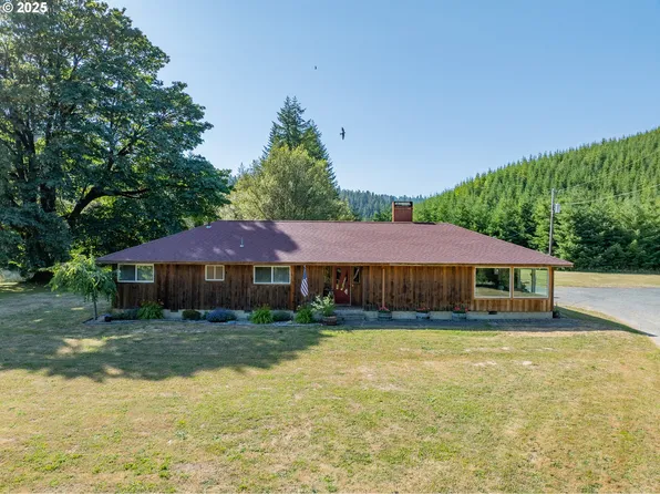 53856 Big Creek Rd, Myrtle Point, OR 97458
