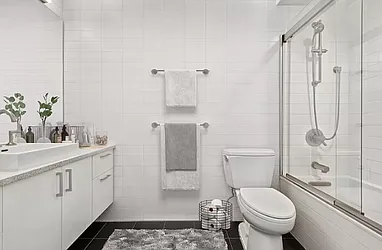 Rented by Living New York