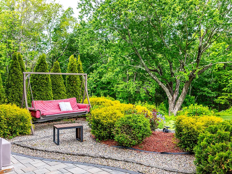 250 Westledge Dr — Photo 49