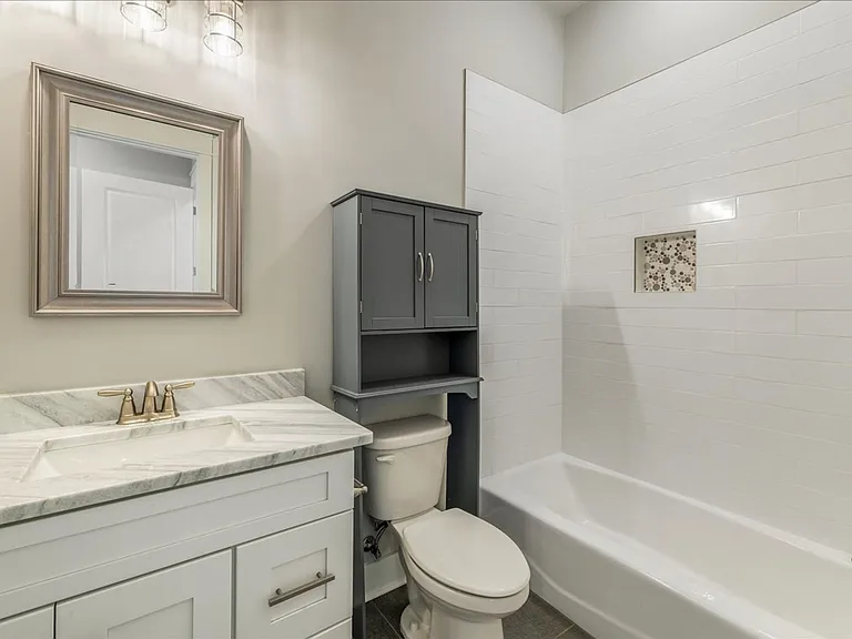 4072 Biltmore Ave — Photo 30