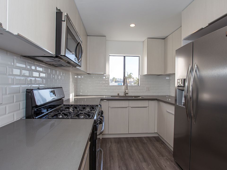 1st image of 1541 Rockwood St APT 1