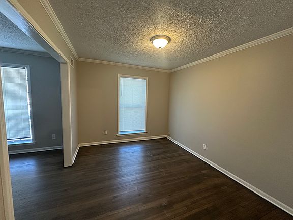 5th image of 1486 Heathcliff Dr
