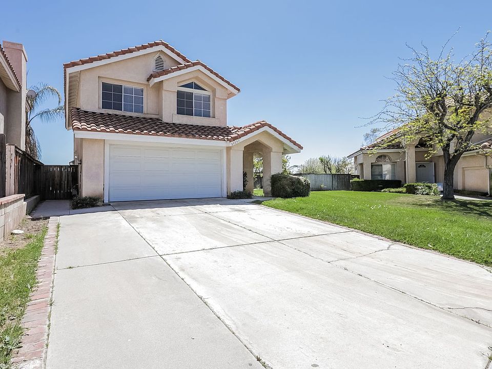 1st image of 35057 Gemwood Ln