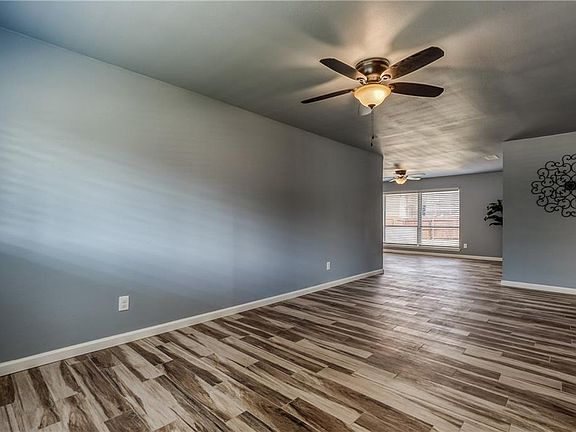 4th image of 3053 Windmill Ln