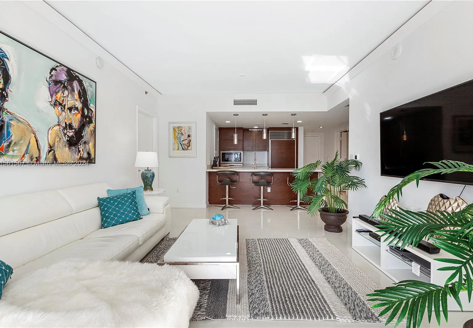 2 bed, 1167 sqft, $4,500 — Photo 4