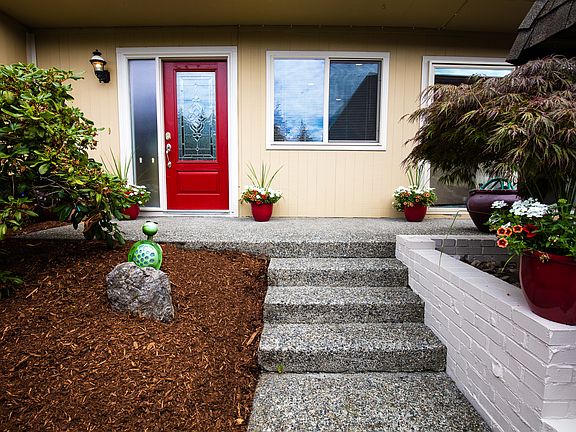 2nd image of 2538 175th Ave NE