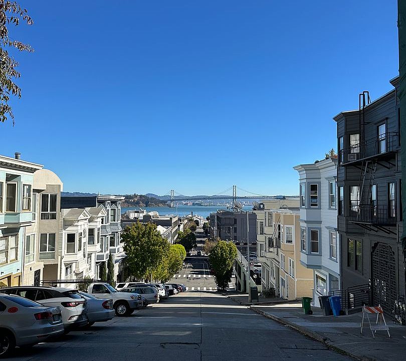 1st image of 365 Vallejo St APT 4