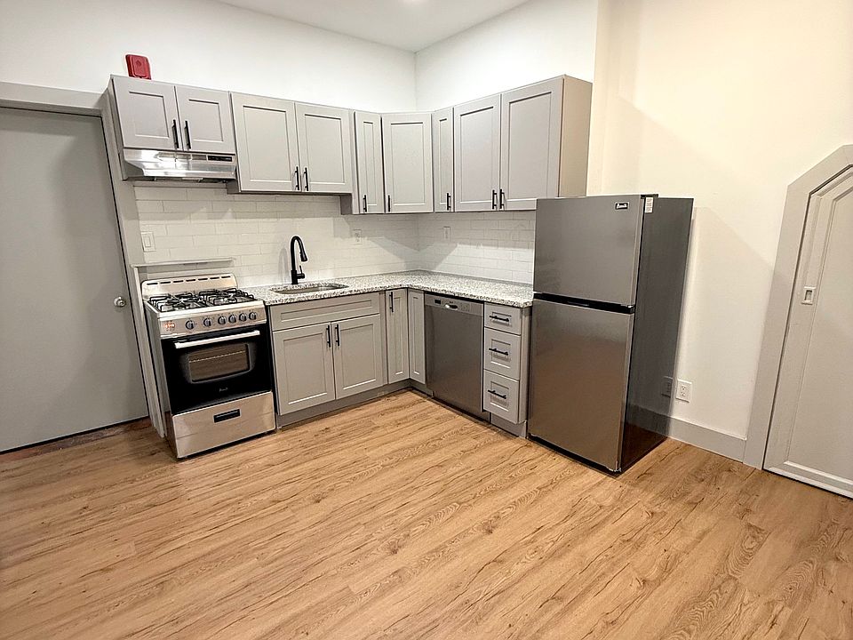 Kitchen with storage in wall