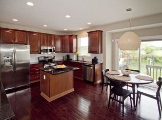 7297 Dean Farm Rd, New Albany, OH 43054