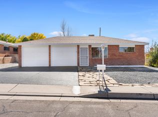 11904 Euclid Ct NE, Albuquerque, NM 87112