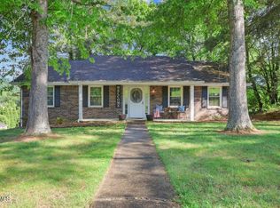 10 Saint Albans Cir, Bristol, TN 37620