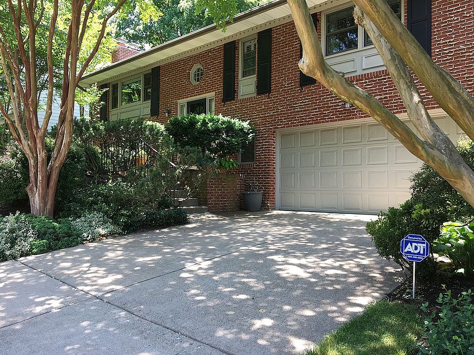 2nd image of 6116 Beech Tree Dr