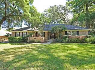 3713 Manor Oaks Dr, Jacksonville, FL 32277