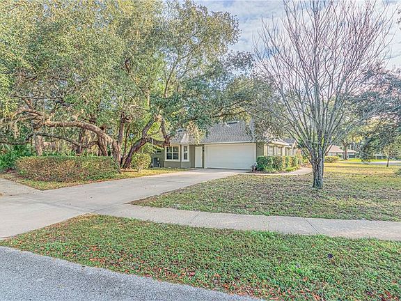 3rd image of 3626 Royal Fern Cir