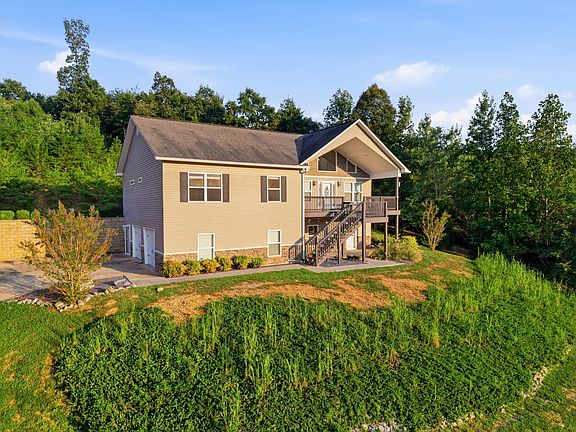 4th image of 365 Meadowbrook Ln