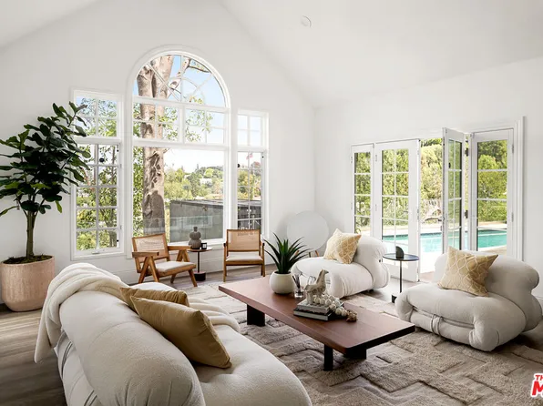 12917 Galewood St, Studio City, CA 91604