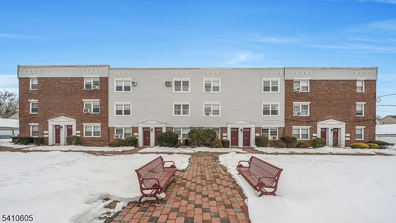 1st image of 48 Hastings Avenue #B