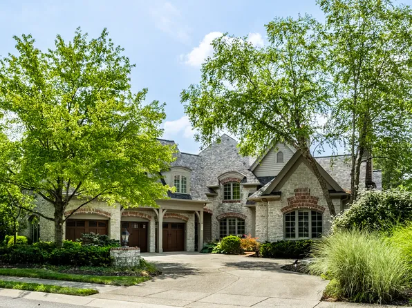 6560 Dawson Lake Dr, Indianapolis, IN 46220