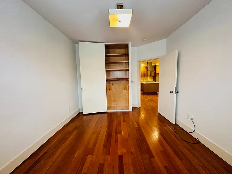 81 W 27th St #1 — Photo 11