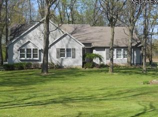 13176 N Palmyra Rd, North Jackson, OH 44451