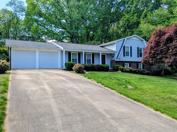 1907 Lucille St, Statesville, NC 28625