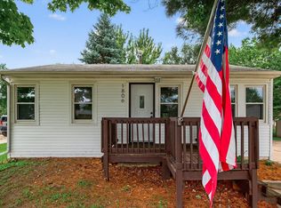 1806 9th St, White Bear Lake, MN 55110