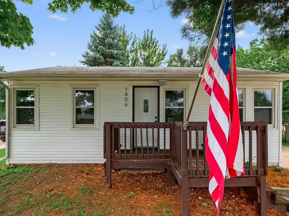 1806 9th St, White Bear Lake, MN 55110