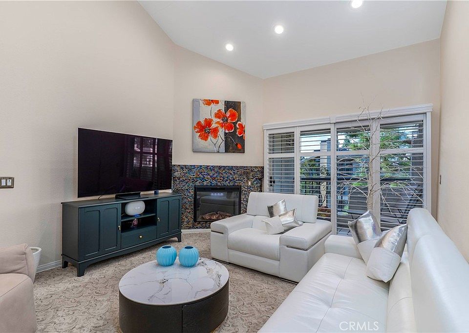 1st image of 5515 Canoga Ave APT 329
