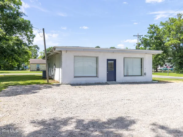 1111 N Oakum Street, Edenton, NC 27932