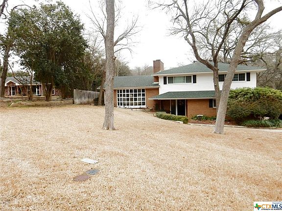 3rd image of 2617 Brooklawn Dr