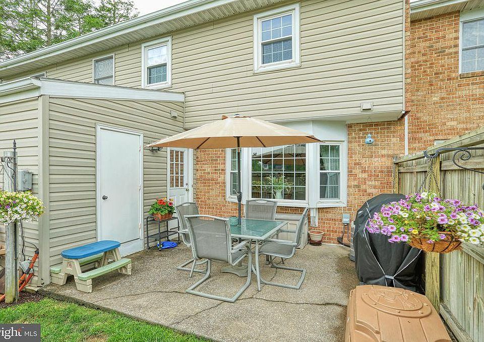 1230 Peggy Dr, Hummelstown, PA 17036 Zillow